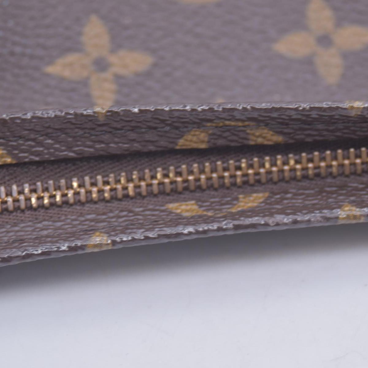 $760 1988 LOUIS VUITTON Monogram Toiletry Pouch 26 883TH