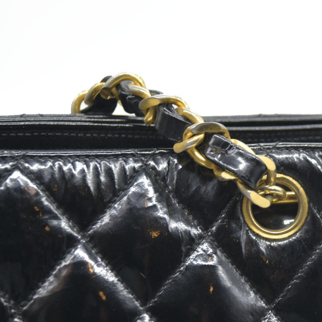 CHANEL Matelasse Chain Shoulder Bag Patent leather Black Gold CC