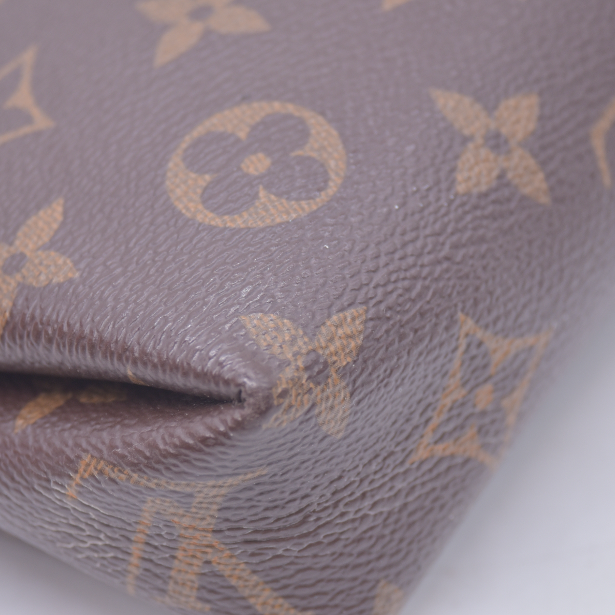 $1130 2015 Louis Vuitton Monogram Pallas Clutch Cherry CA5125