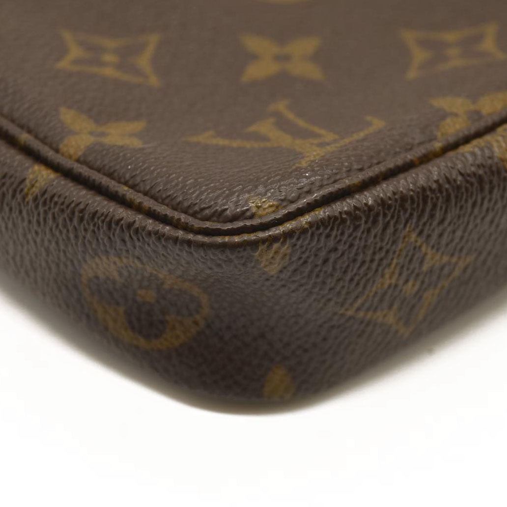 Louis Vuitton  Monogram Pochette Accessories VI0020