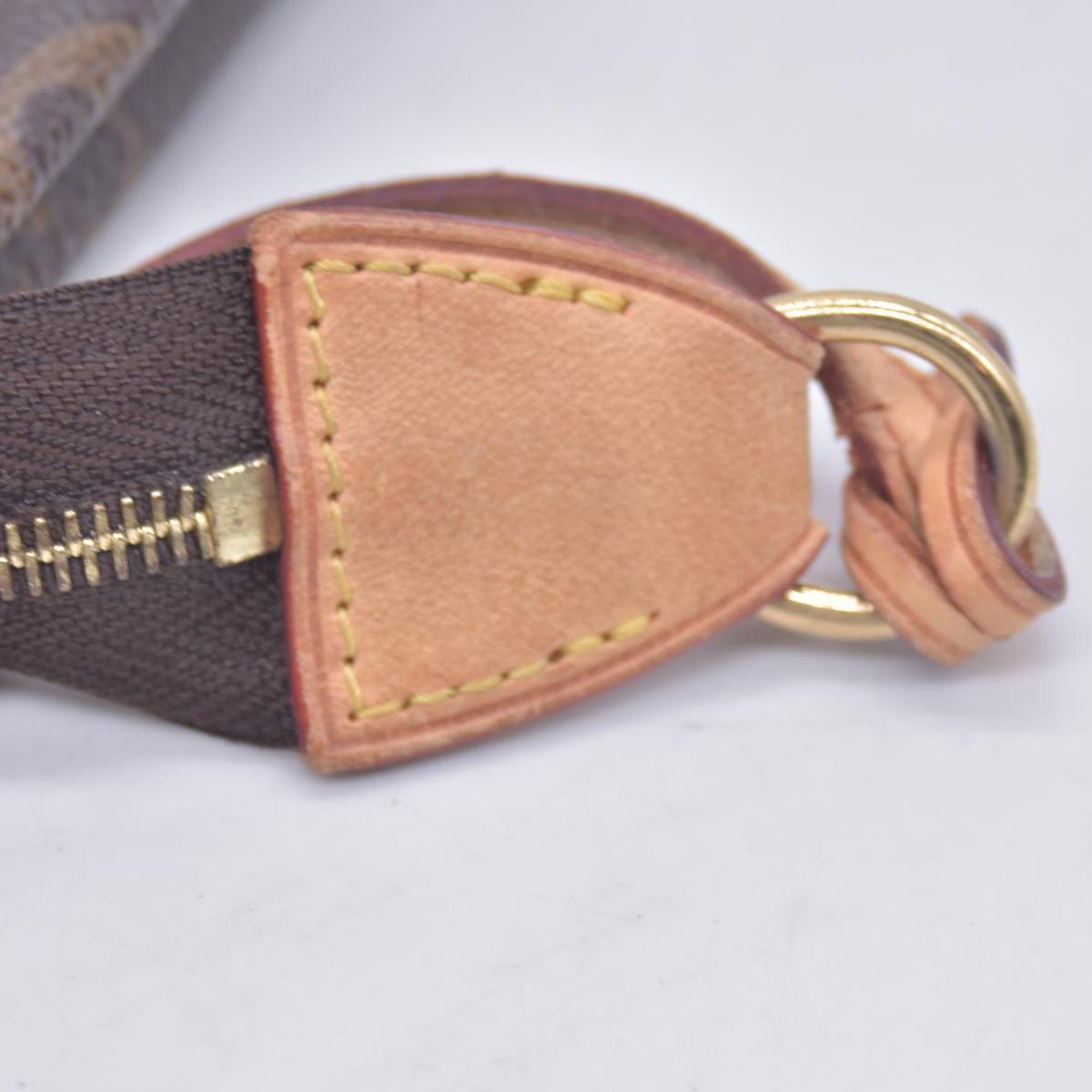 $1250 2010 Louis Vuitton Monogram Mini Pochette Delightful SA1130