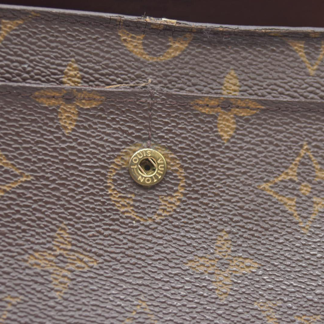 $770 2001 Louis Vuitton Monogram Sarah Long Wallet TH0011