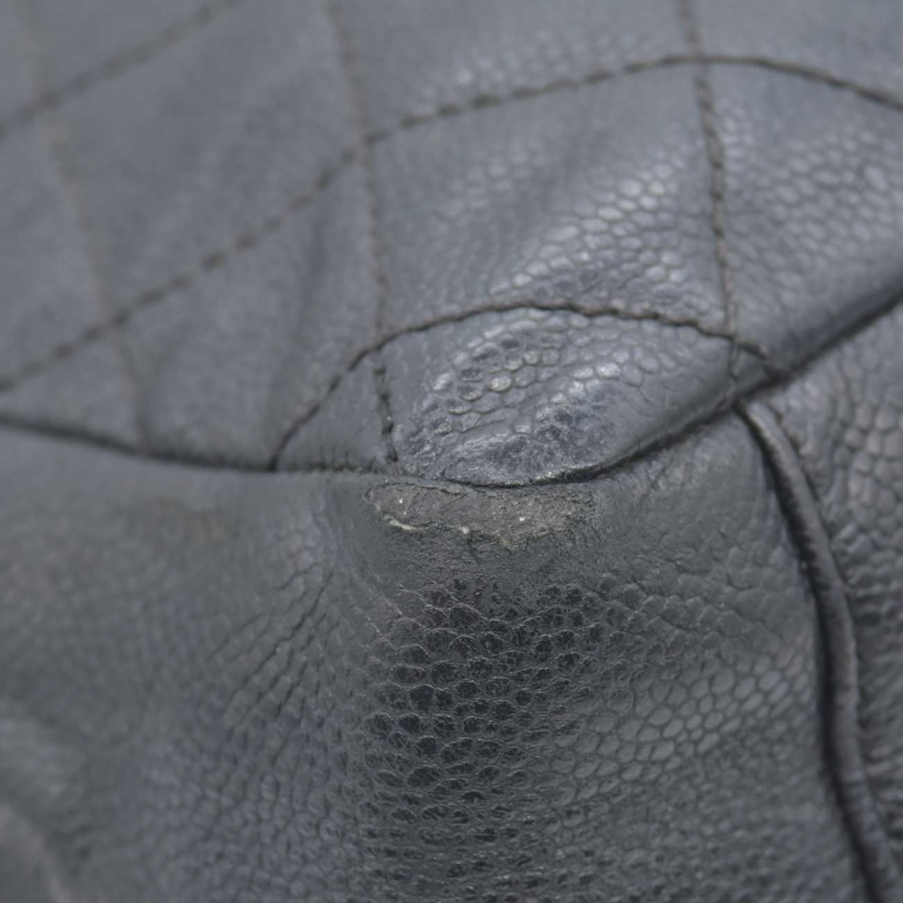 $2900 2010 Chanel Grand Shopping Tote (GST) Black Caviar