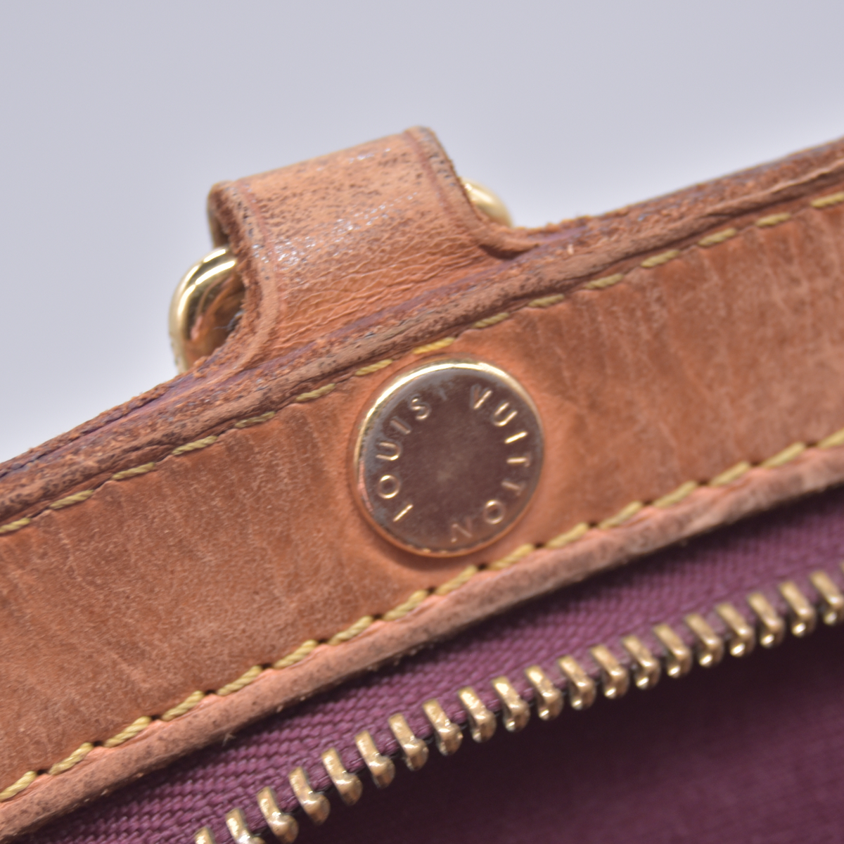 $2710 2011 Louis Vuitton  Vernis Brea PM Bronze VI2121