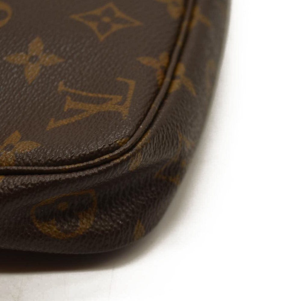 Louis Vuitton  Monogram Pochette Accessories VI0020