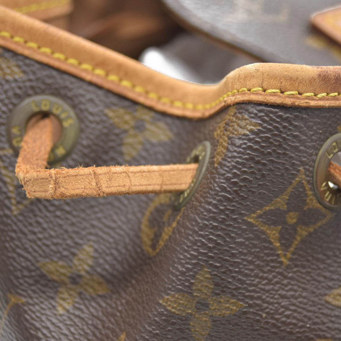 Louis Vuitton Monogram Montsouris PM Backpack SP1918 AUCTION