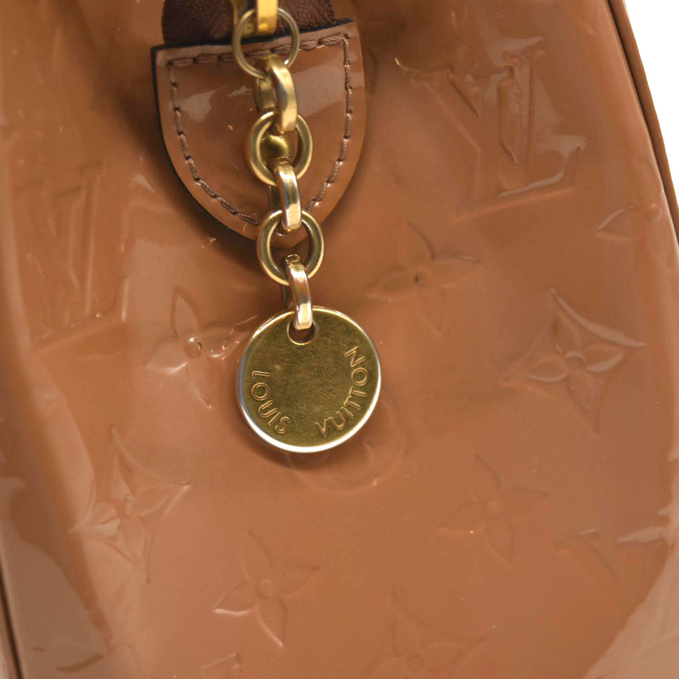 LOUIS VUITTON Vernis Brea MM Beige Poudre