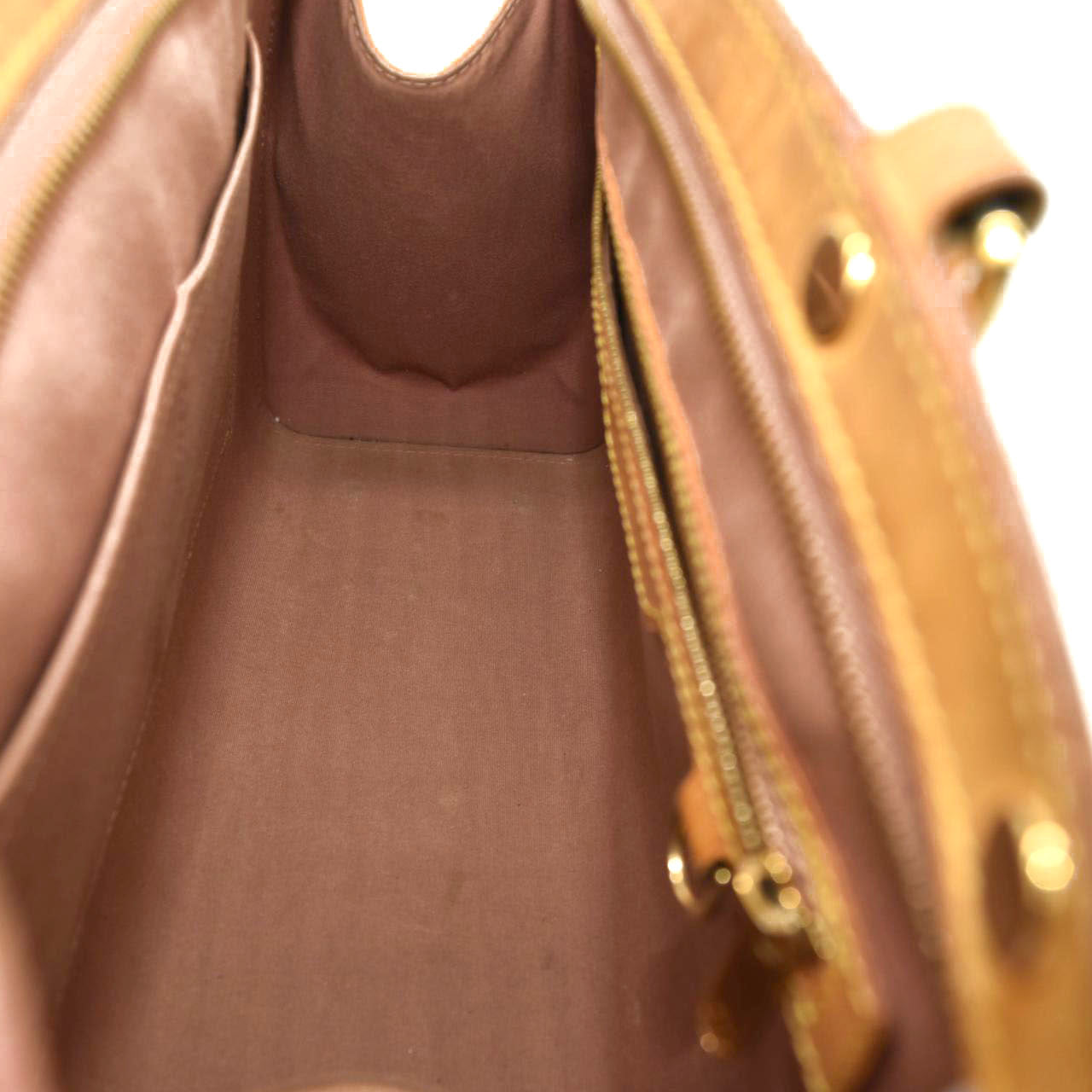 LOUIS VUITTON Vernis Brea MM Beige Poudre