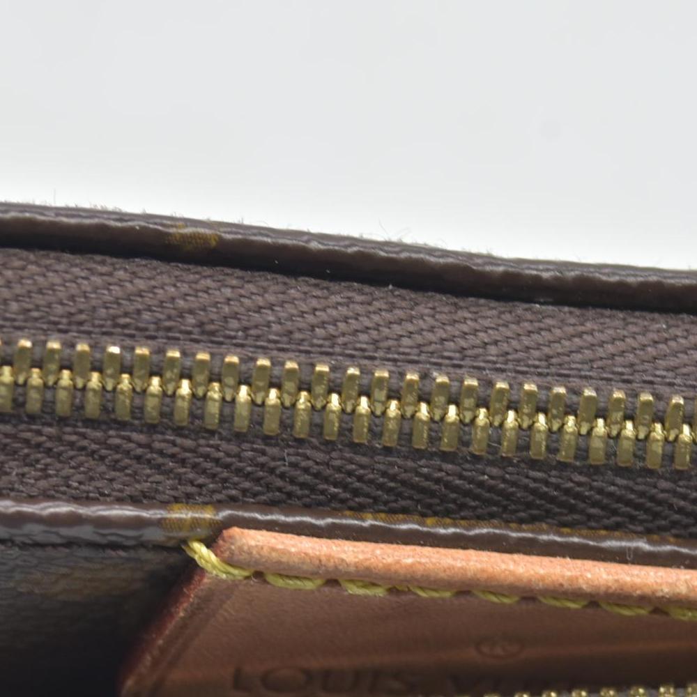 $2840 LOUIS VUITTON  Monogram Multi Pochette Accessories Kaki SD2260