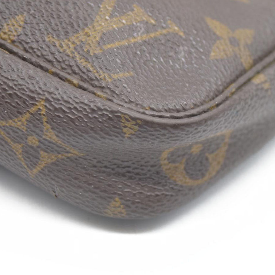 $1660 Louis Vuitton Monogram Pochette Accessories Pouch Bag  AR1907