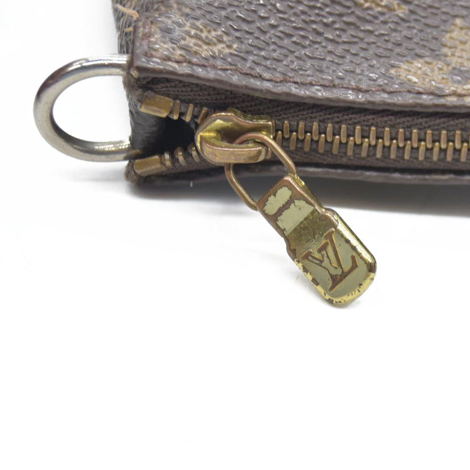 $1660 Louis Vuitton Monogram Pochette Accessories Pouch Bag  AR1907