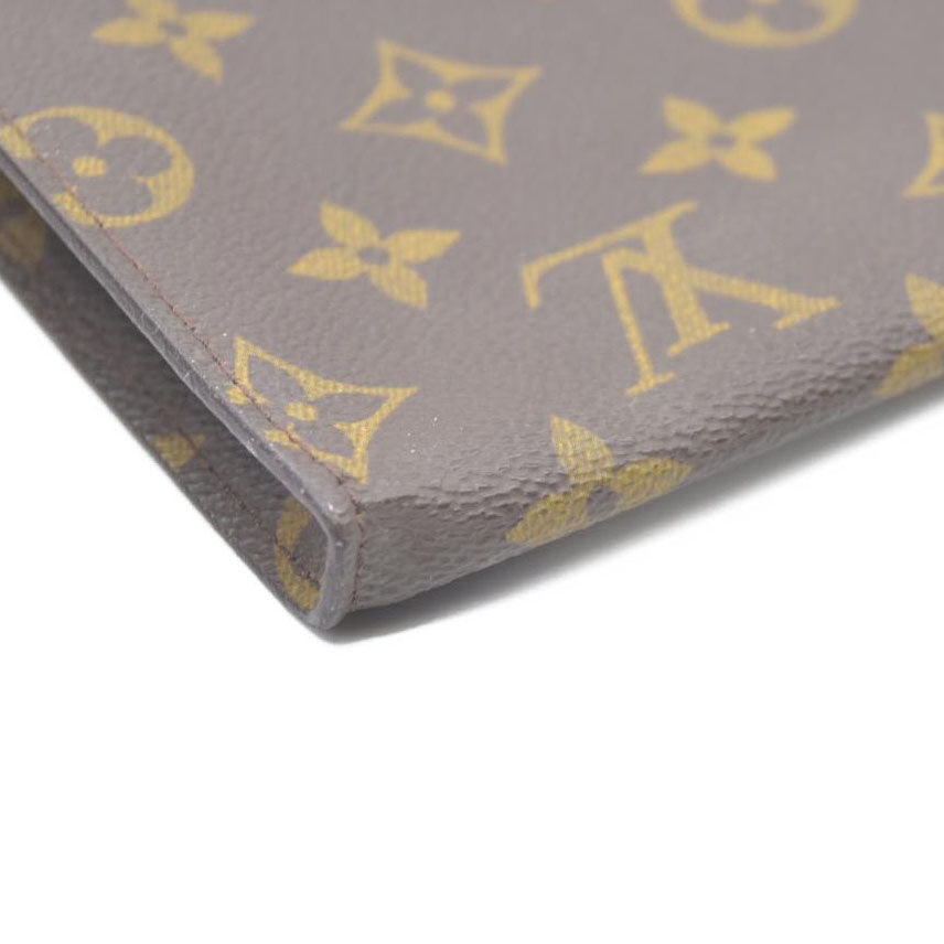 Louis Vuitton Monogram Toiletry Pouch 15 AR0995