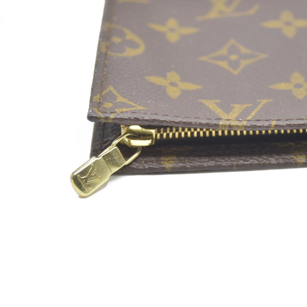 Louis Vuitton Monogram Toiletry Pouch 15 VI0998