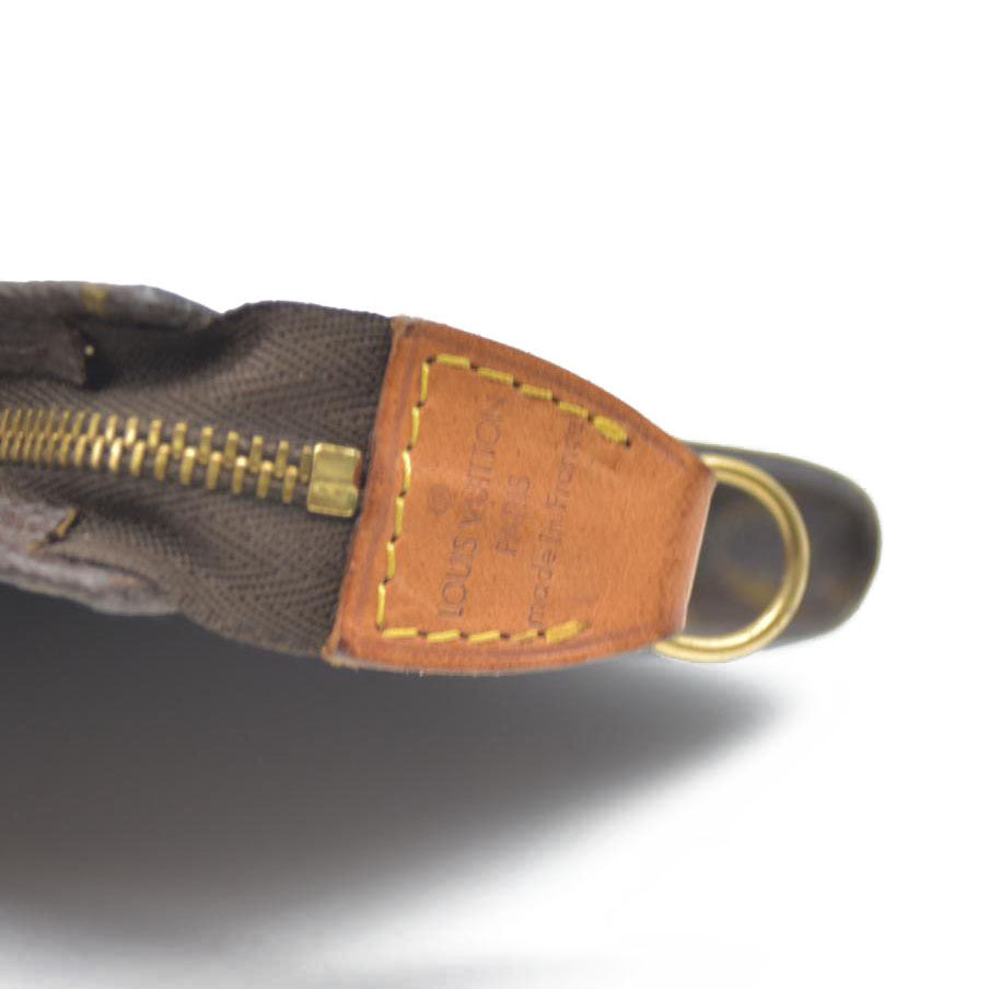 Louis Vuitton Monogram Toiletry Pouch 15 VI0998