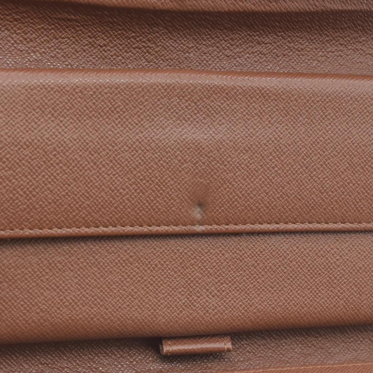 $770 2004 Louis Vuitton Monogram Porte Tresor International Trifold Long Wallet TH0014