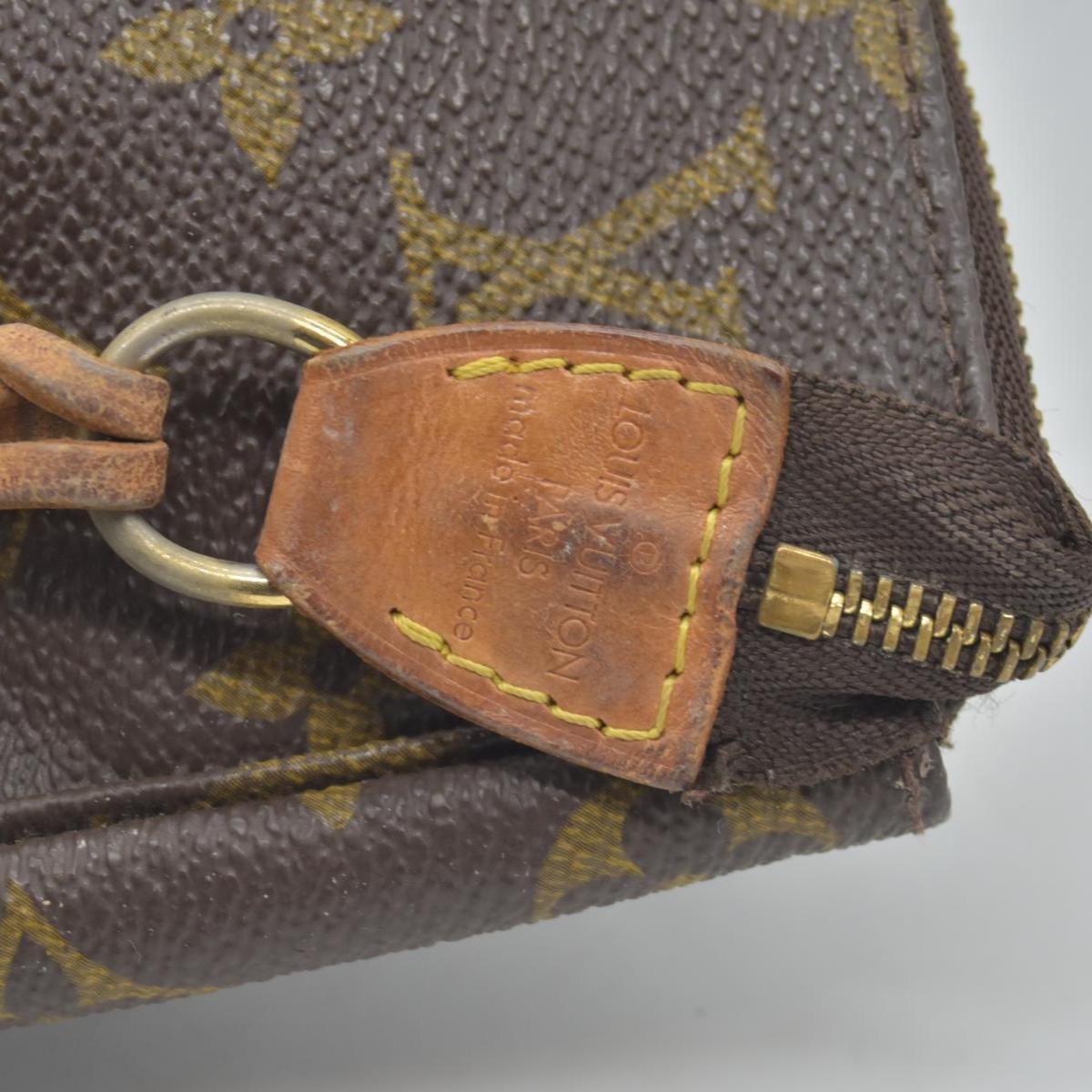 $1290 1999 Louis Vuitton Monogram Pochette Accessories Pouch Bag VI1909