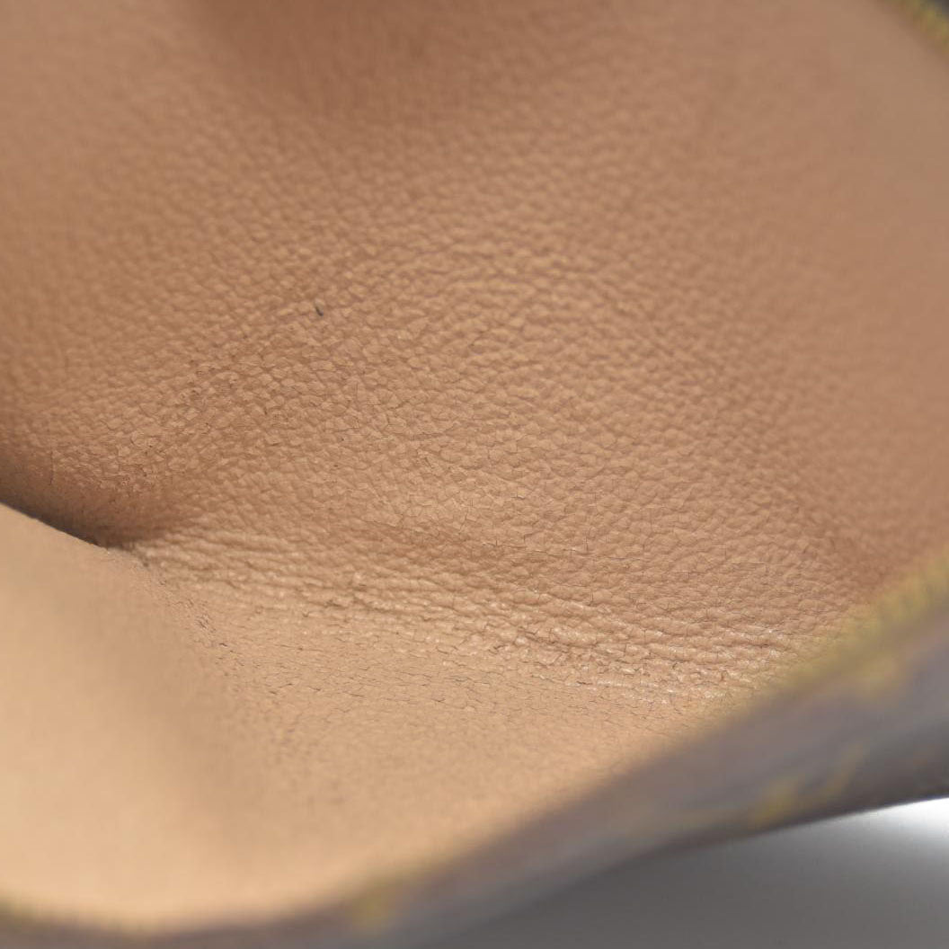 Louis Vuitton Monogram Toiletry Pouch 15 VI0998