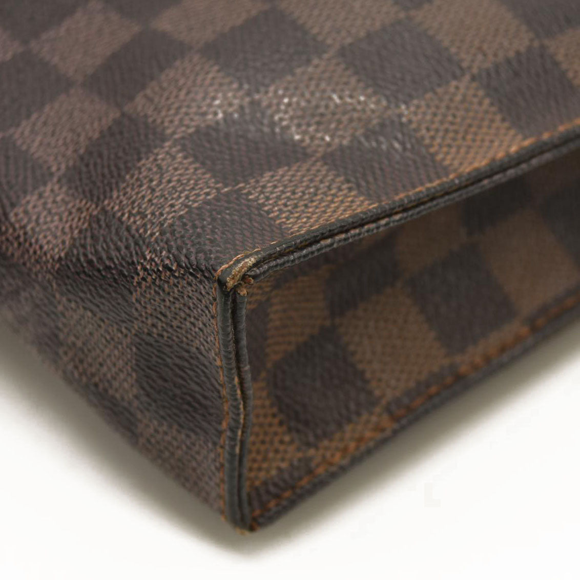 Louis Vuitton  Damier Ebene Toiletry Pouch 26