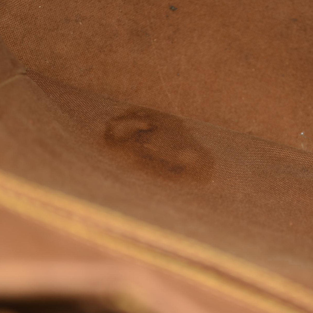 Louis Vuitton Monogram  Montsouris Backpack MM SP1917