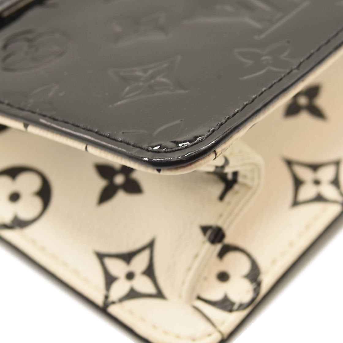 LOUIS VUITTON Vernis Epi Monogram Wynwood Black White