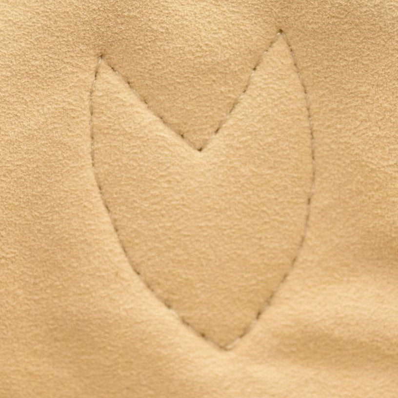 LOUIS VUITTON Empreinte Monogram Giant Neverfull MM Cream