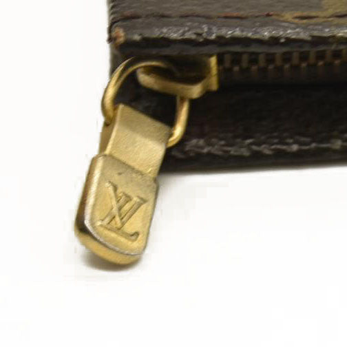 Louis Vuitton  Monogram Toiletry Pouch 26 TH8909