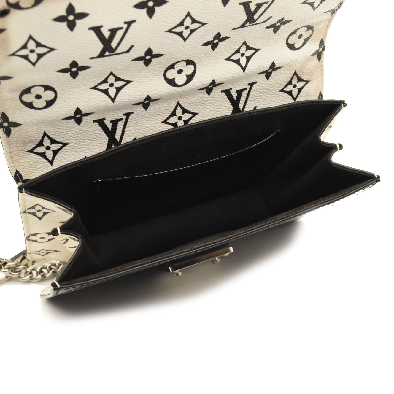 LOUIS VUITTON Vernis Epi Monogram Wynwood Black White