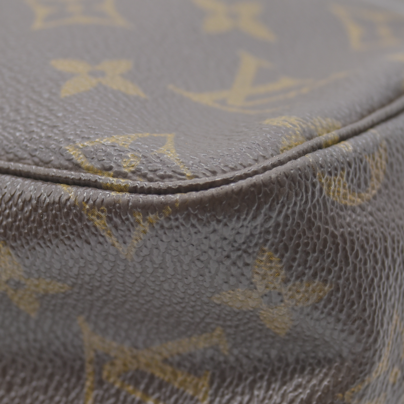 $600 1987 Louis Vuitton Monogram Trousse 28 Toiletry Bag Cosmetic TH872