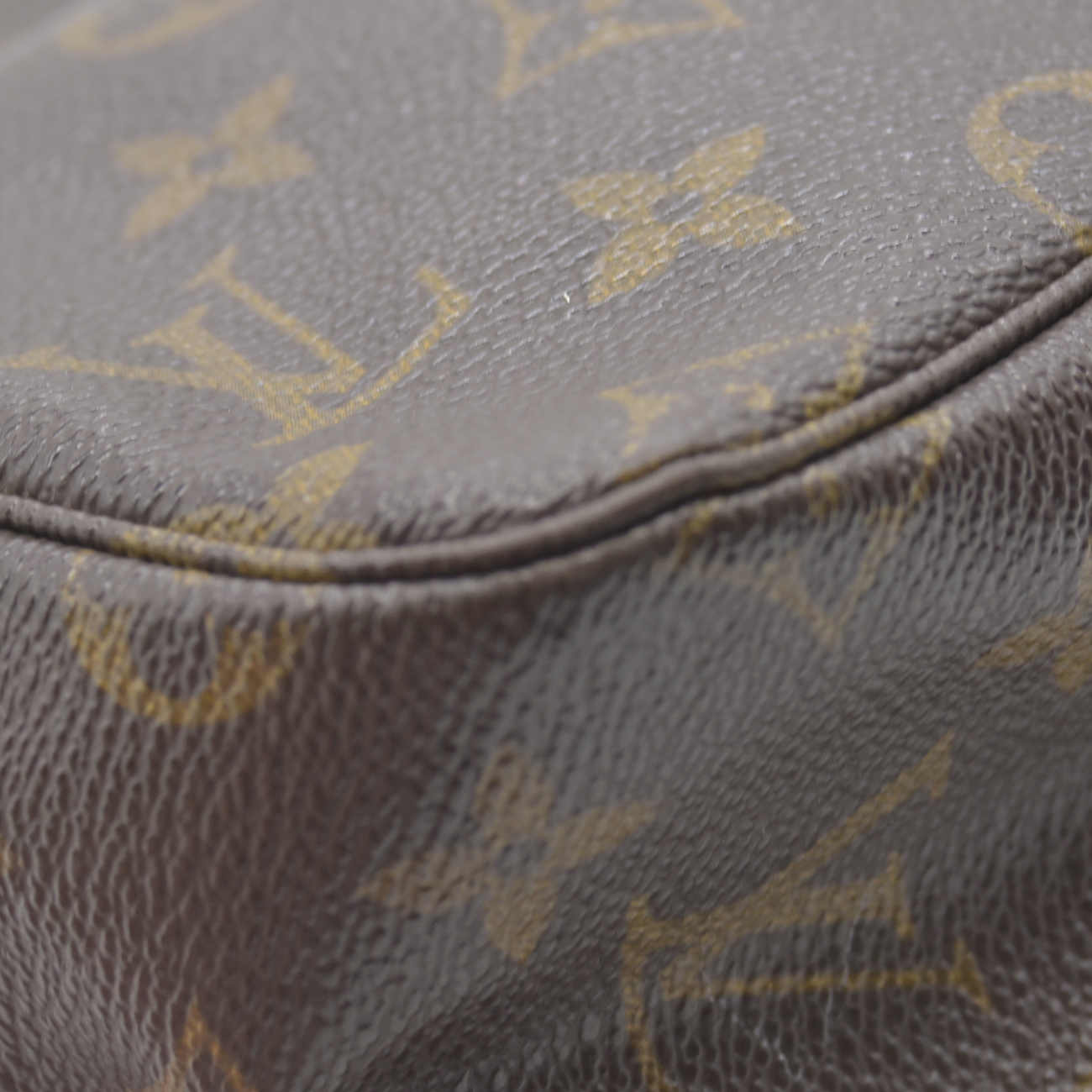 $600 1987 Louis Vuitton Monogram Trousse 28 Toiletry Bag Cosmetic TH872