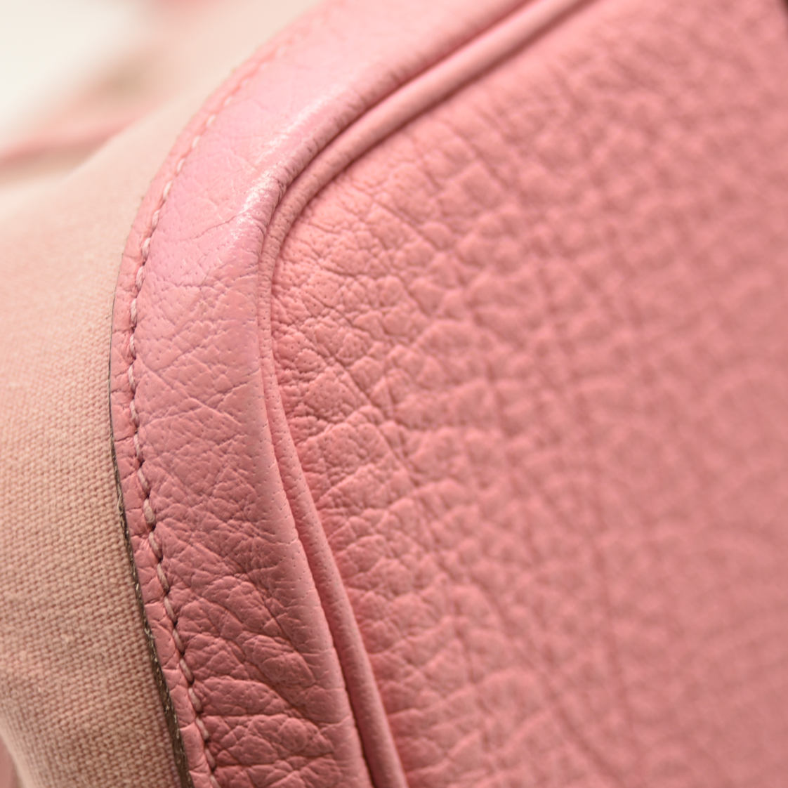 AUCTION $3500 Hermes  Toile Epsom Verso Garden Party 36 MM Bubblegum Rubis Square P