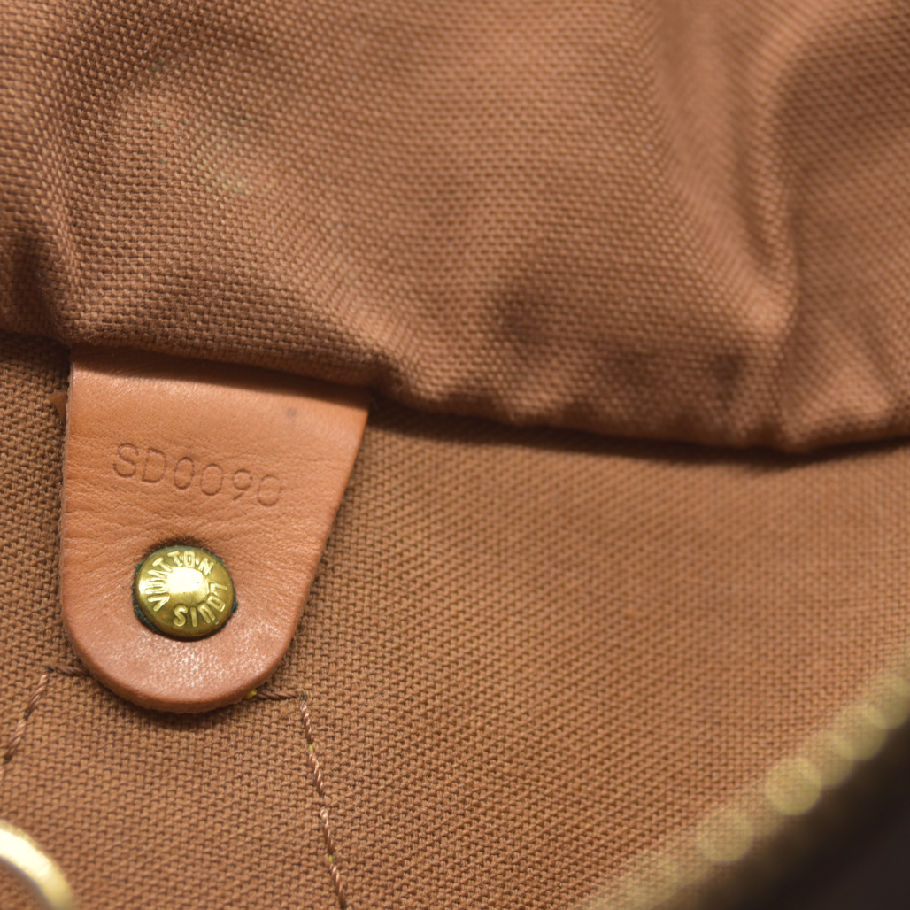 Louis Vuitton  Monogram Speedy 30 SD0090