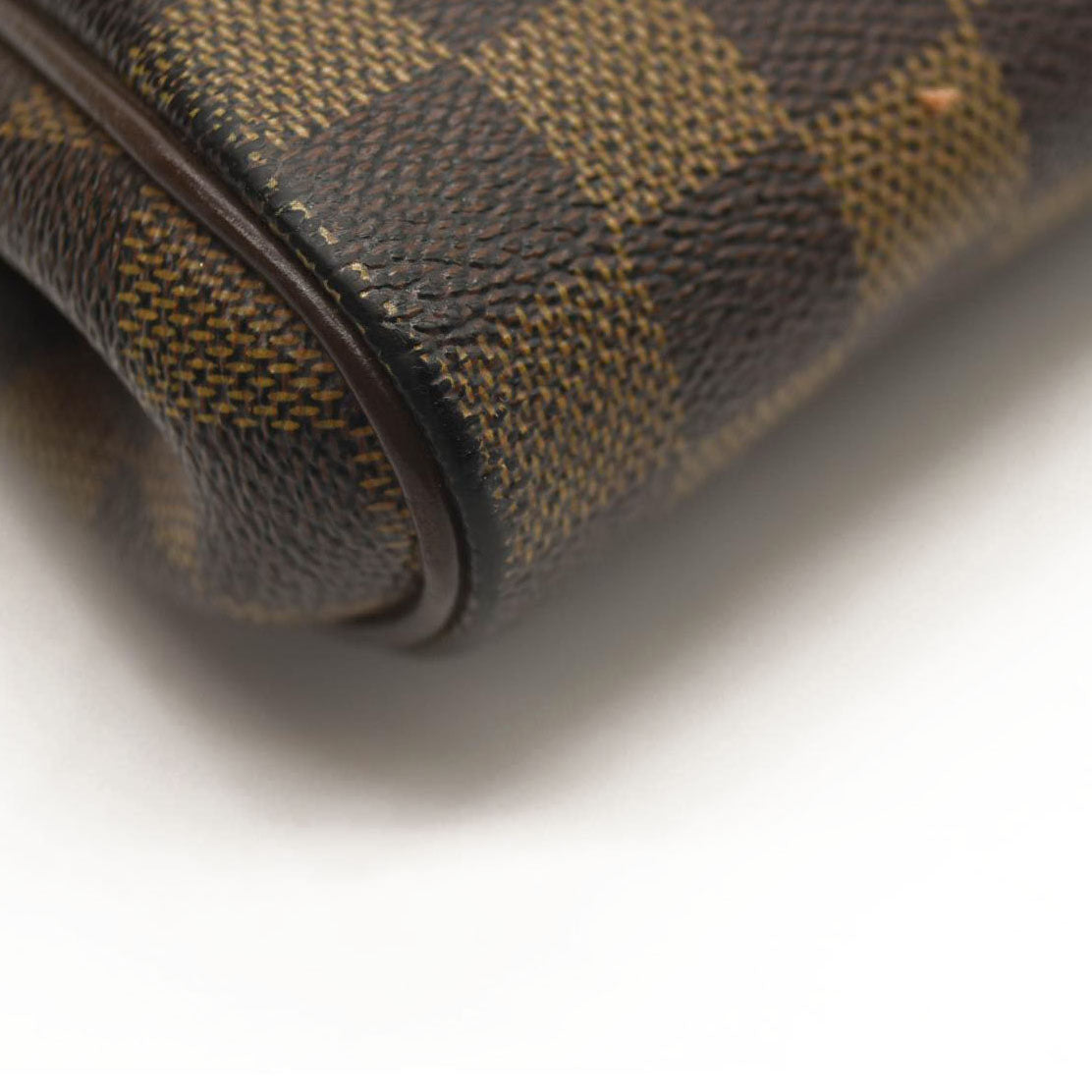LOUIS VUITTON Damier Ebene Eva Clutch DU0069
