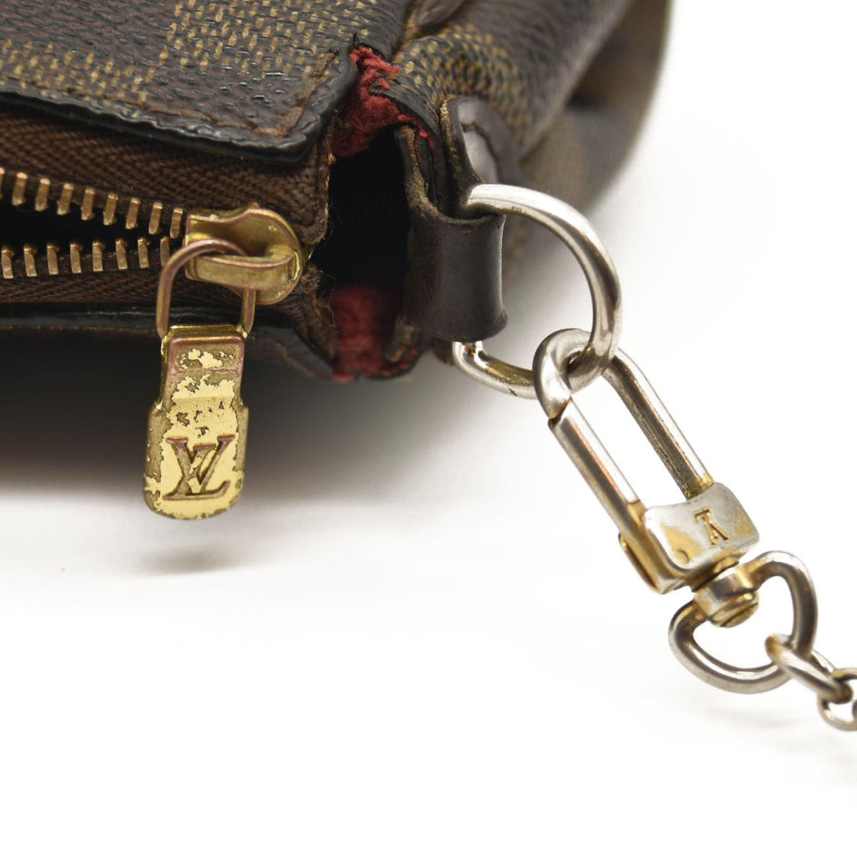 LOUIS VUITTON Damier Ebene Eva Clutch DU0069