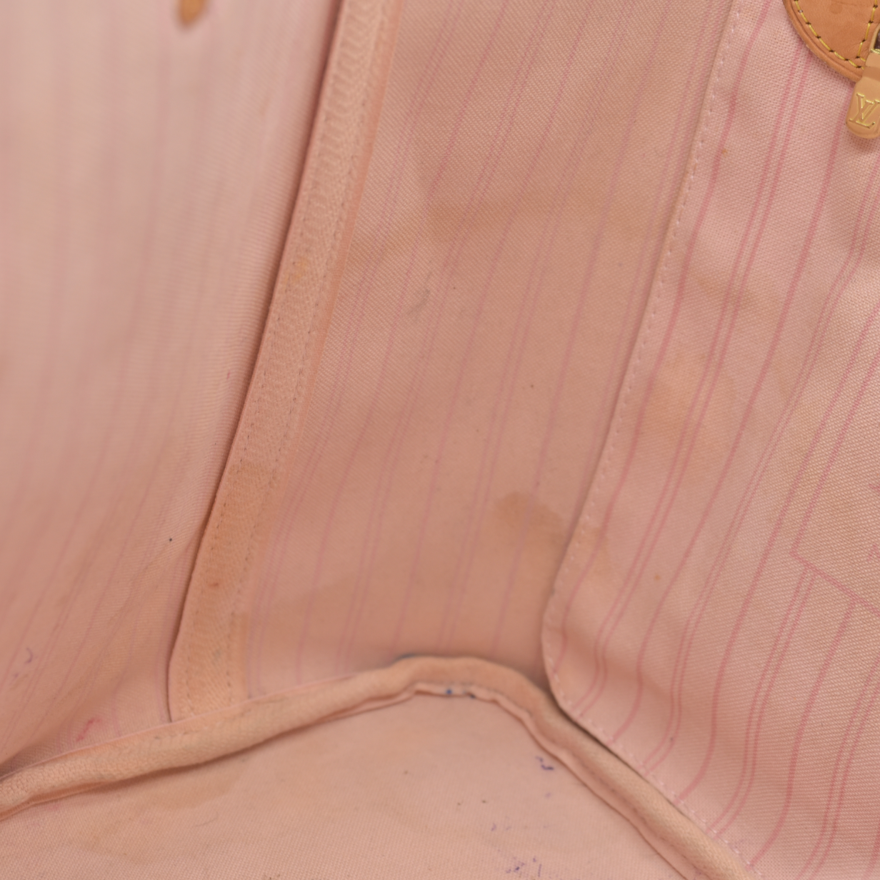 Louis Vuitton  Damier Azur Neverfull MM RFID CONSIGNMENT