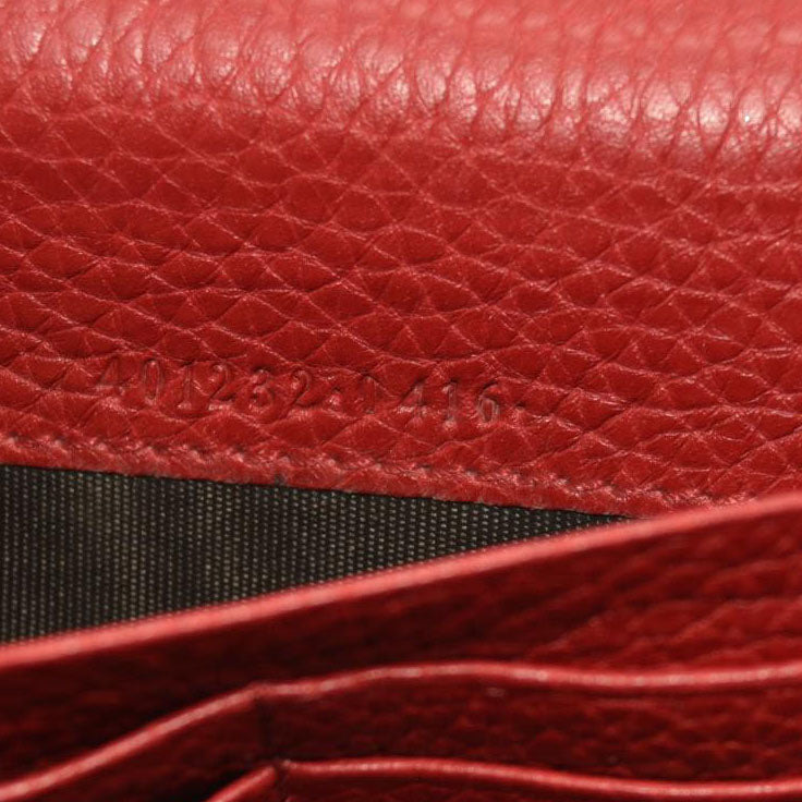 Gucci  Calfskin GG Marmont Chain Wallet Vulcanic Red