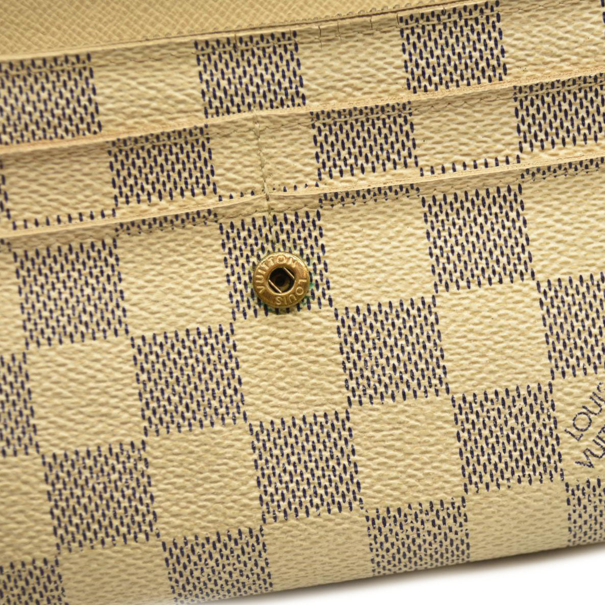 Louis Vuitton  Damier Azur Sarah Wallet MI3077