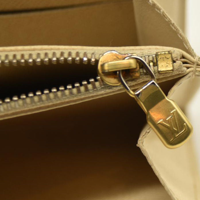 Louis Vuitton  Damier Azur Sarah Wallet MI3077