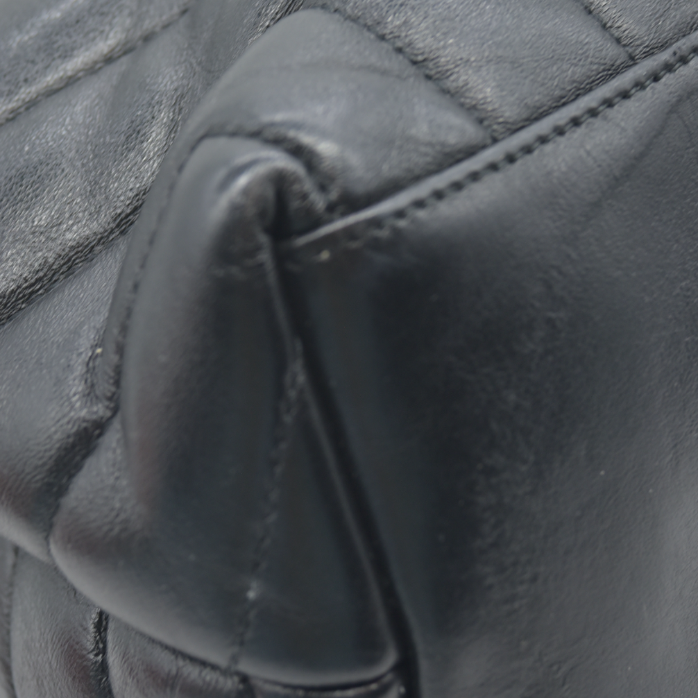 $2900 Saint Laurent Medium Loulou Matelassé Leather Shoulder Bag