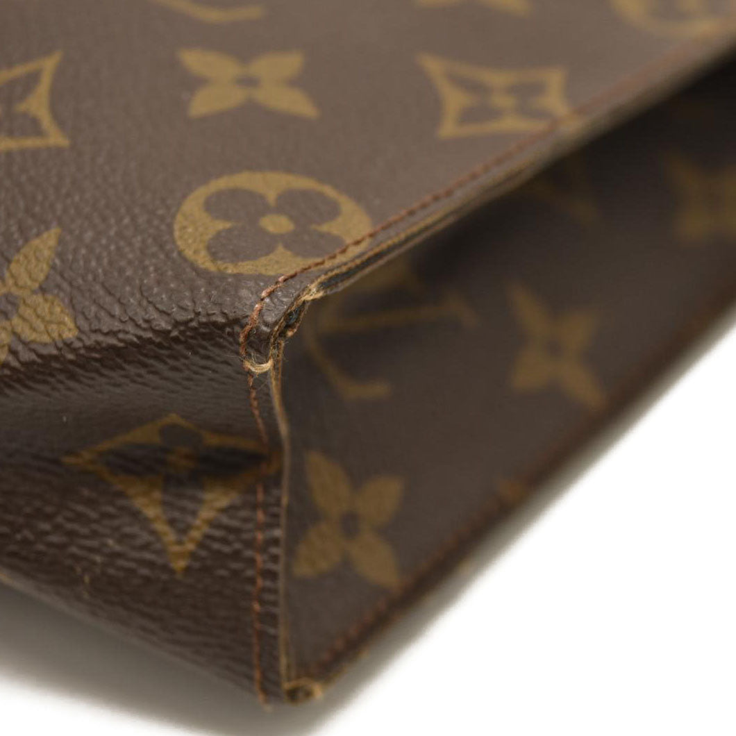 Louis Vuitton  Monogram Toiletry Pouch 26 8912AN