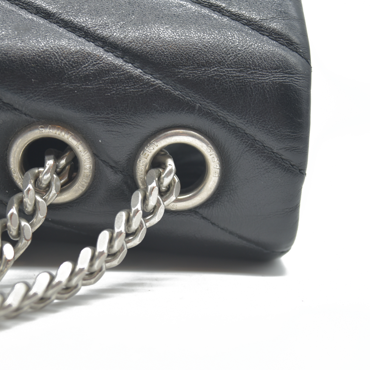 $2900 Saint Laurent Medium Loulou Matelassé Leather Shoulder Bag