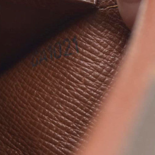 $725 Louis Vuitton Monogram Porte Monnaie Billets Tresor Bifold Wallet CA1021