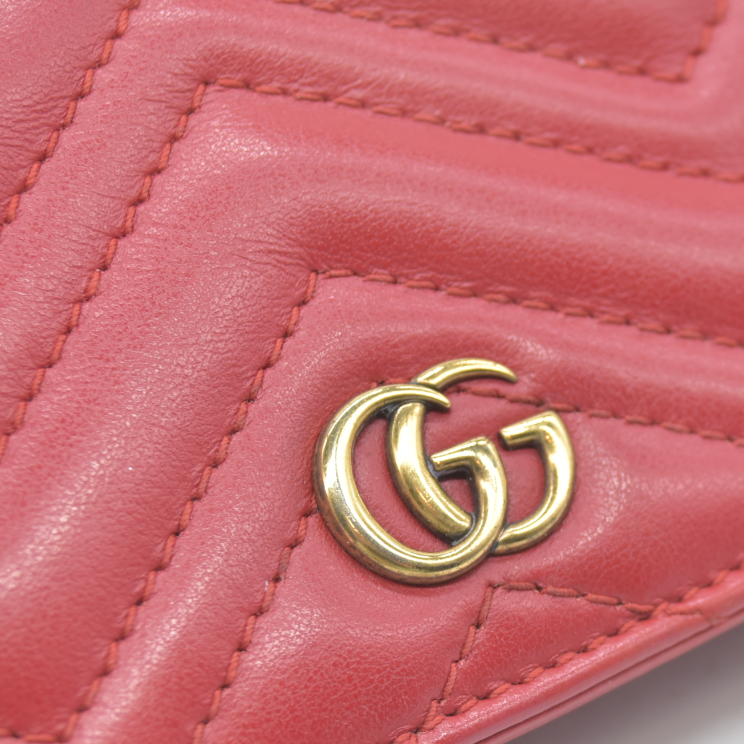 AUCTION $540 GUCCI GG Marmont Quilted Leather Bifold Wallet Red