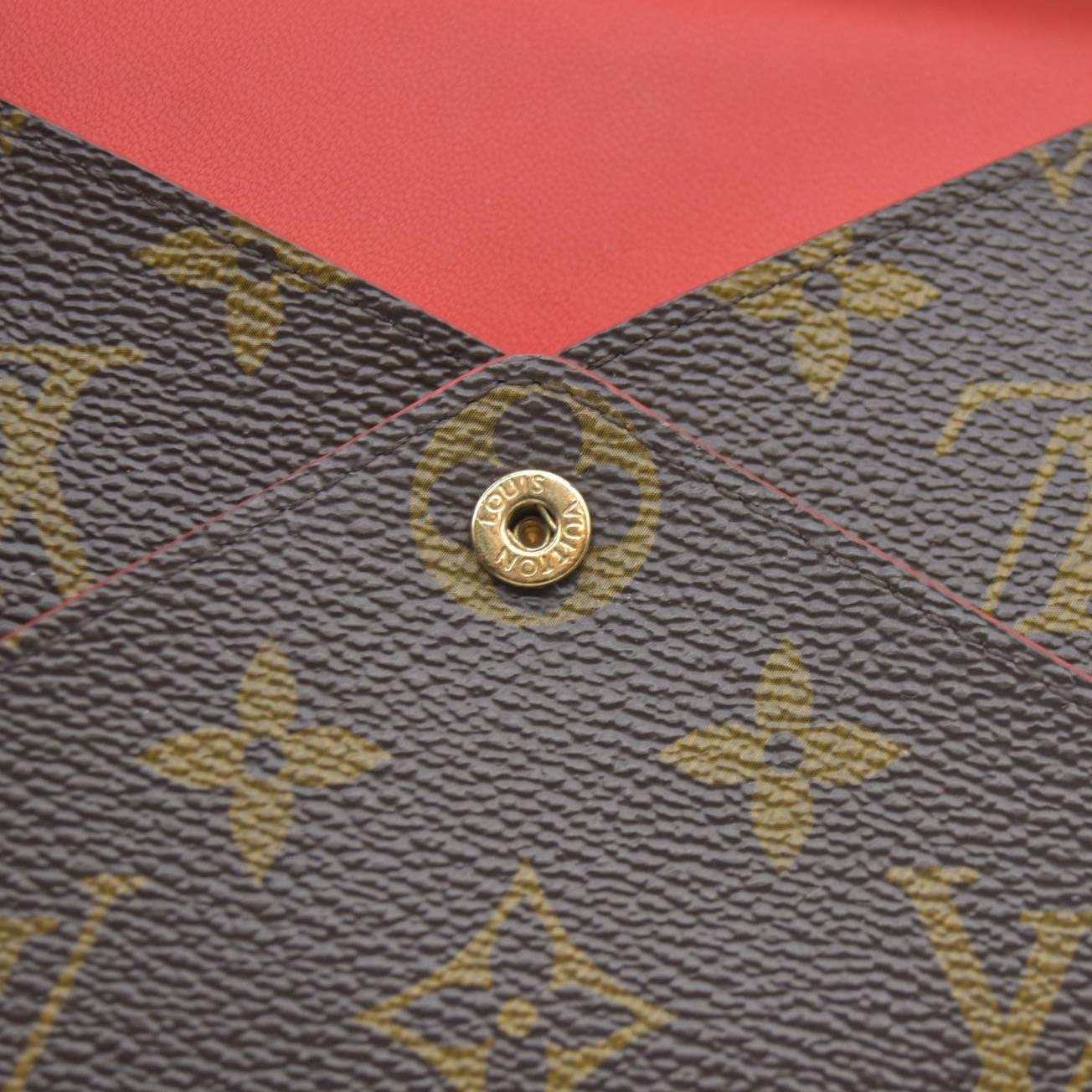 AUCTION $810 Louis Vuitton  Monogram Medium Kirigami Pochette Insert SN4158