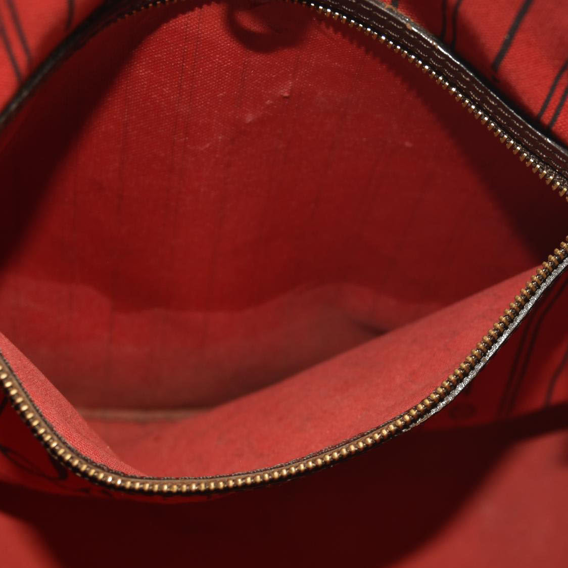 Louis Vuitton  Damier Ebene Neverfull MM