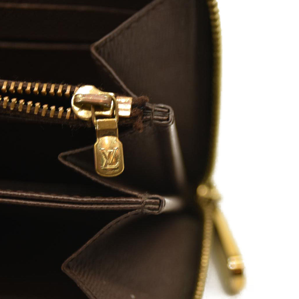 Louis Vuitton  Damier Ebene Zippy Wallet CA0173