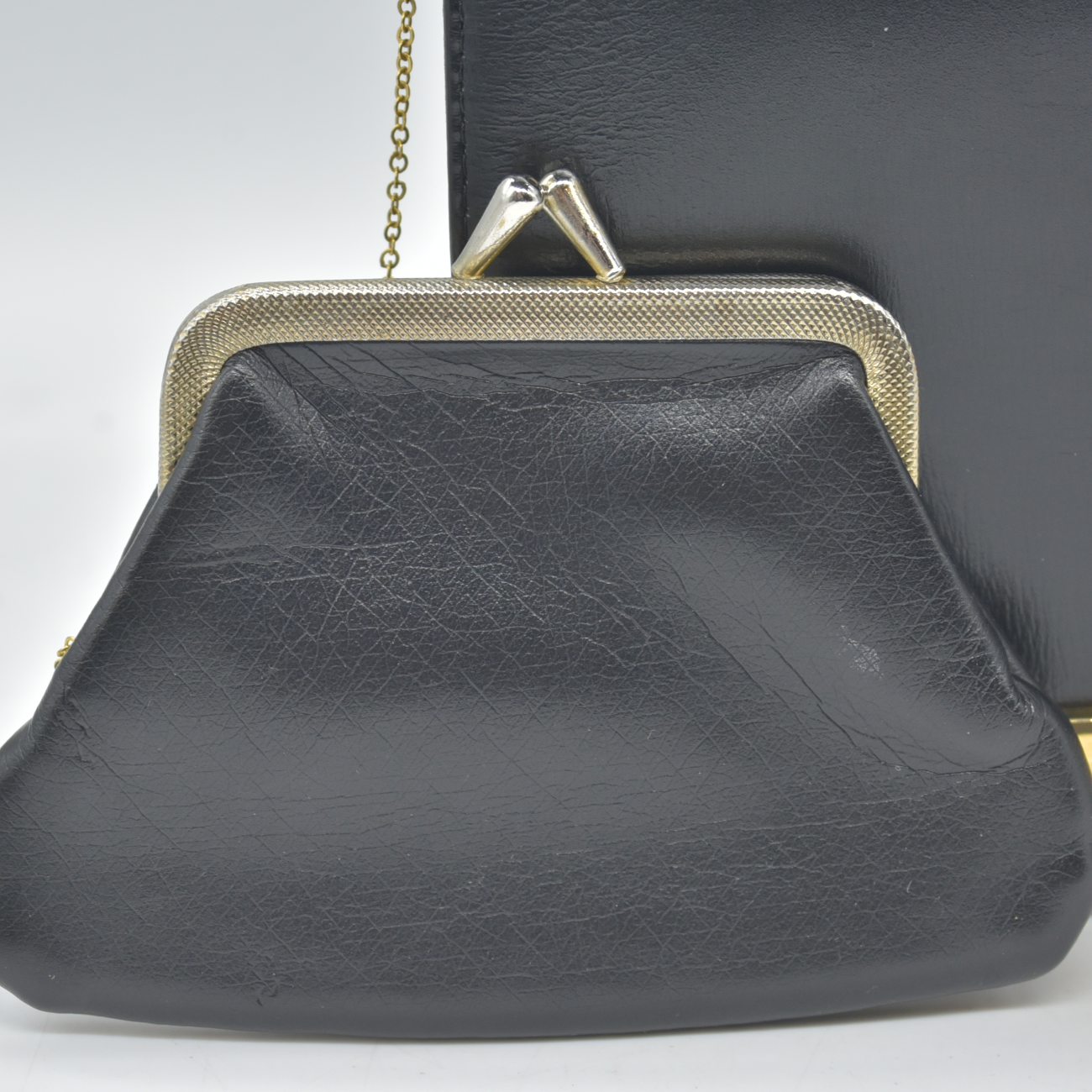 $1290 Christian Dior Shoulder Bag Black Leather