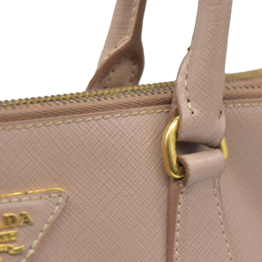 AUCTION $4300 Prada  Saffiano Small Galleria Double Zip Tote Cammeo