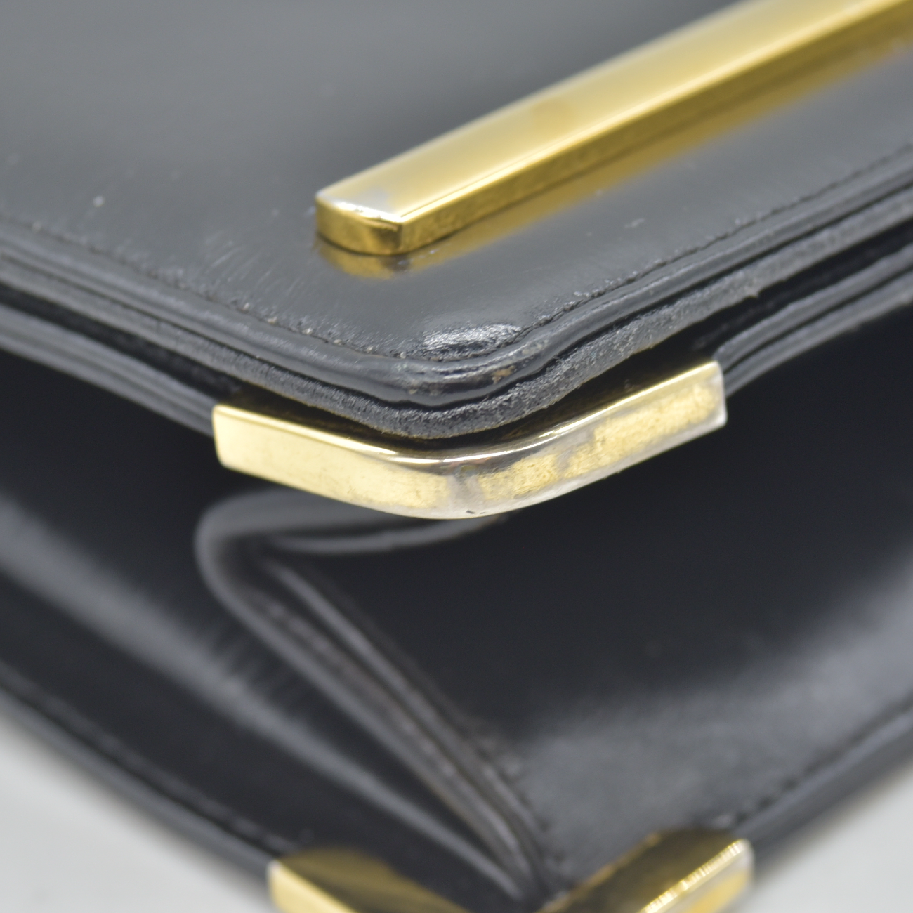 $1290 Christian Dior Shoulder Bag Black Leather