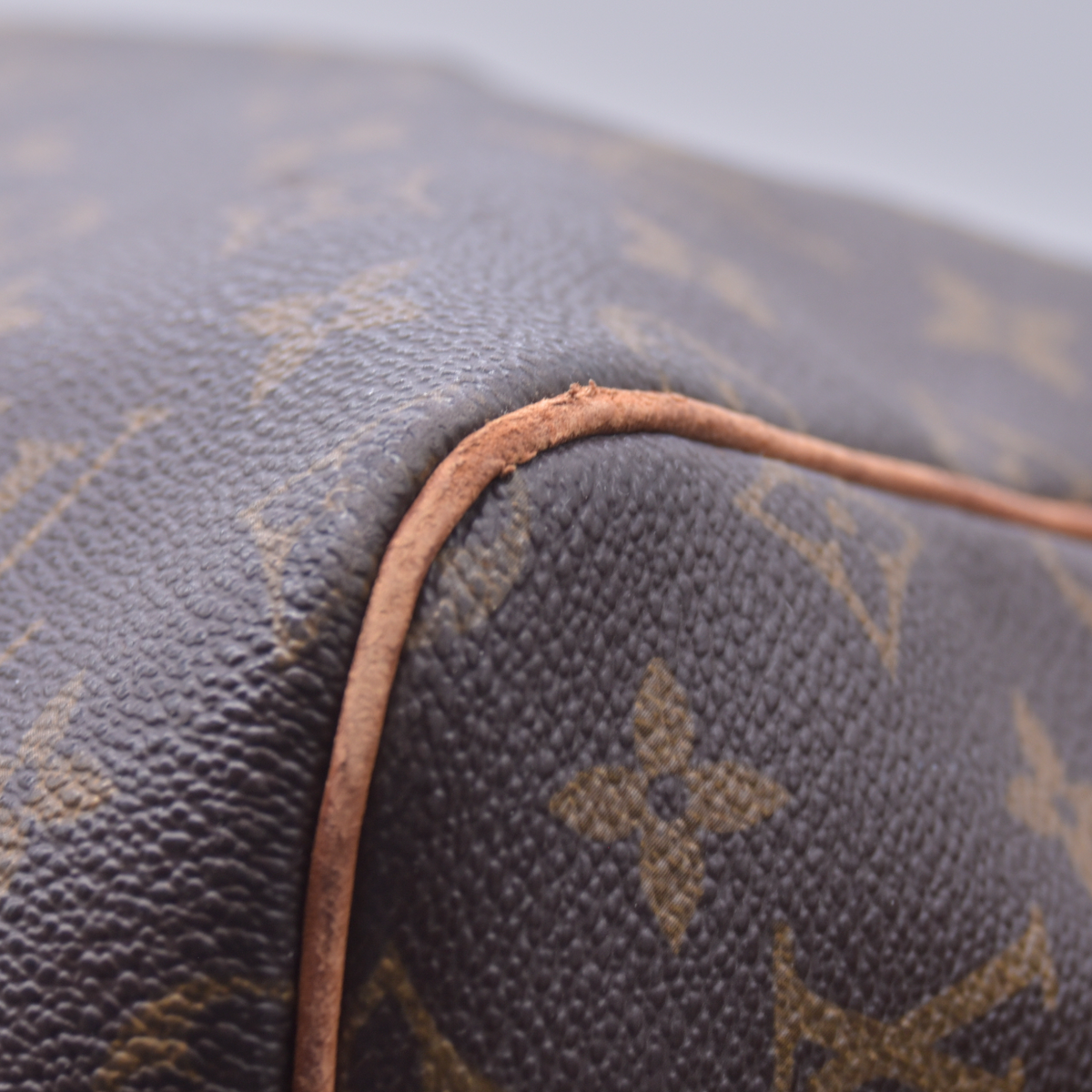 $2170 1989 Louis Vuitton Monogram Keepall 55 MI8908