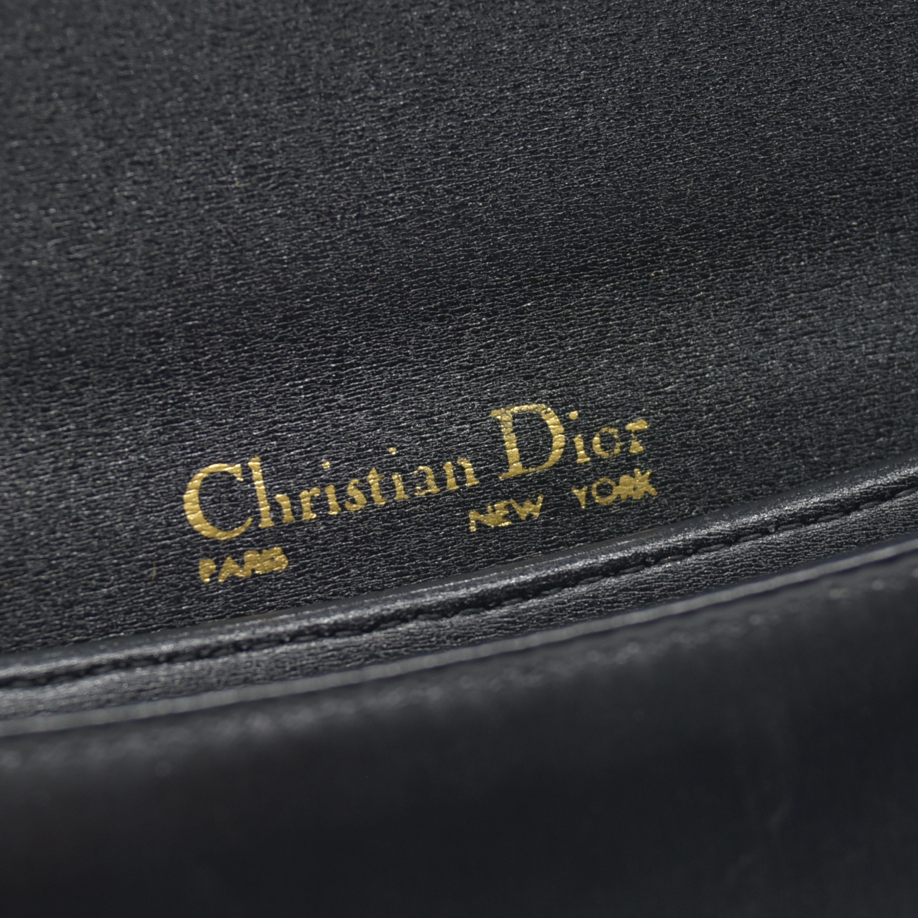 $1290 Christian Dior Shoulder Bag Black Leather